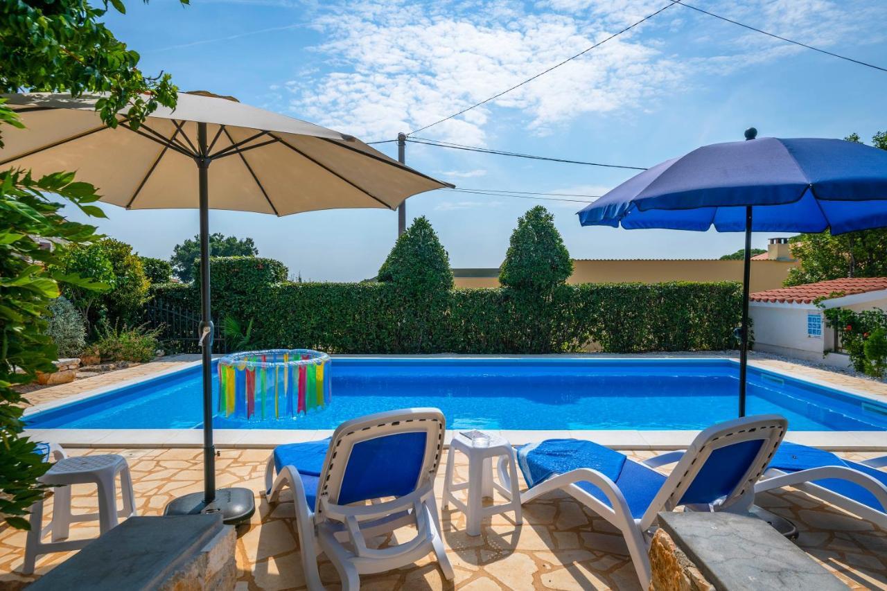 Villa Margerita With Private Pool, Yard And Parking Kaštelir Εξωτερικό φωτογραφία