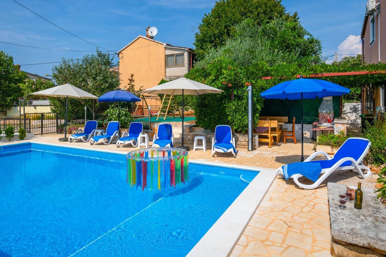 Villa Margerita With Private Pool, Yard And Parking Kaštelir Εξωτερικό φωτογραφία