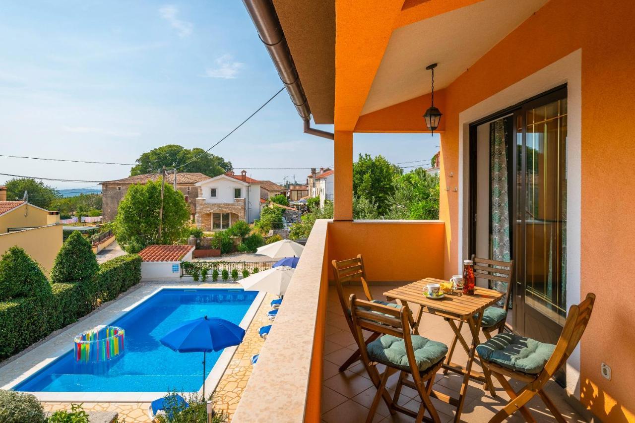 Villa Margerita With Private Pool, Yard And Parking Kaštelir Εξωτερικό φωτογραφία