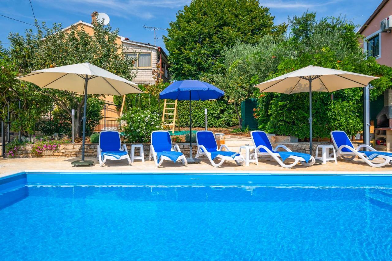Villa Margerita With Private Pool, Yard And Parking Kaštelir Εξωτερικό φωτογραφία